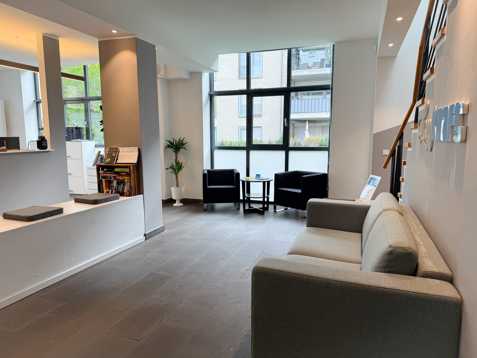 Lisa Mortajaei – Psychiatrie Grafental